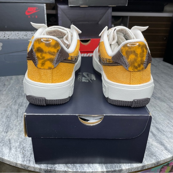 Nike Air Force 1 Low Fontanka - women’s sz 5.5 - Picture 4 of 6